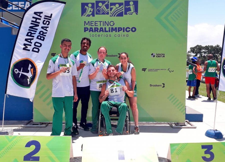 Equipe paralímpica conquista seis medalhas de ouro e uma de bronze durante competição no fim de semana