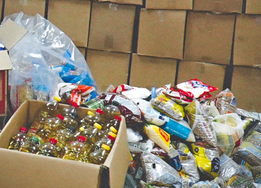 Mais de 8 mil cestas básicas foram doadas para famílias carentes do município