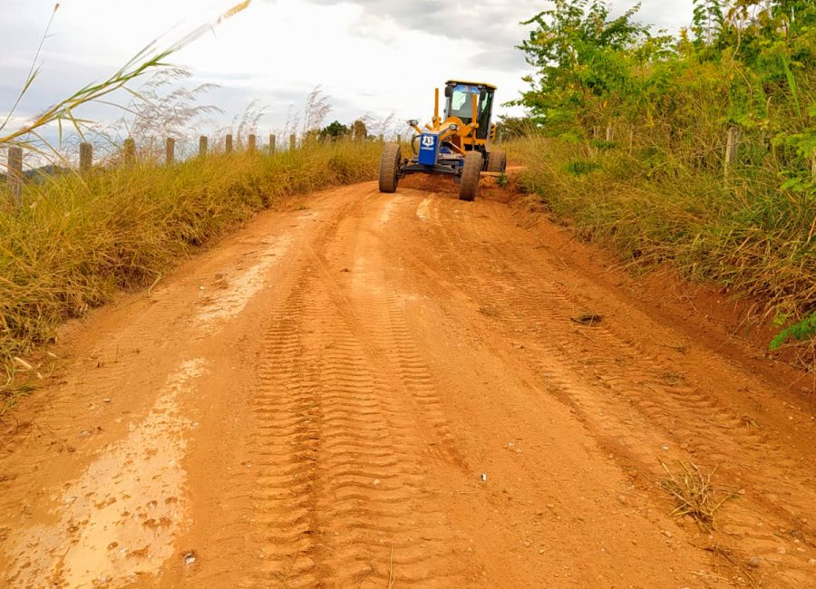 Secretaria de Obras e Mobilidade promove manutenção das estradas rurais de Mogi Guaçu