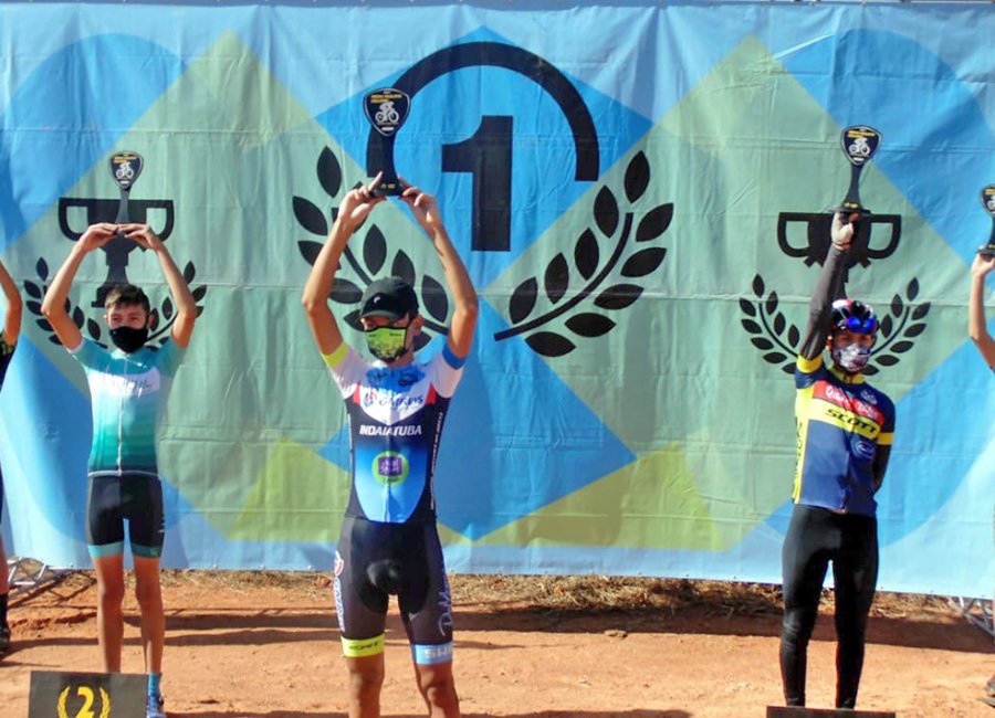 Ciclismo guaçuano conquista nove pódios em competição disputada em São João da Boa Vista