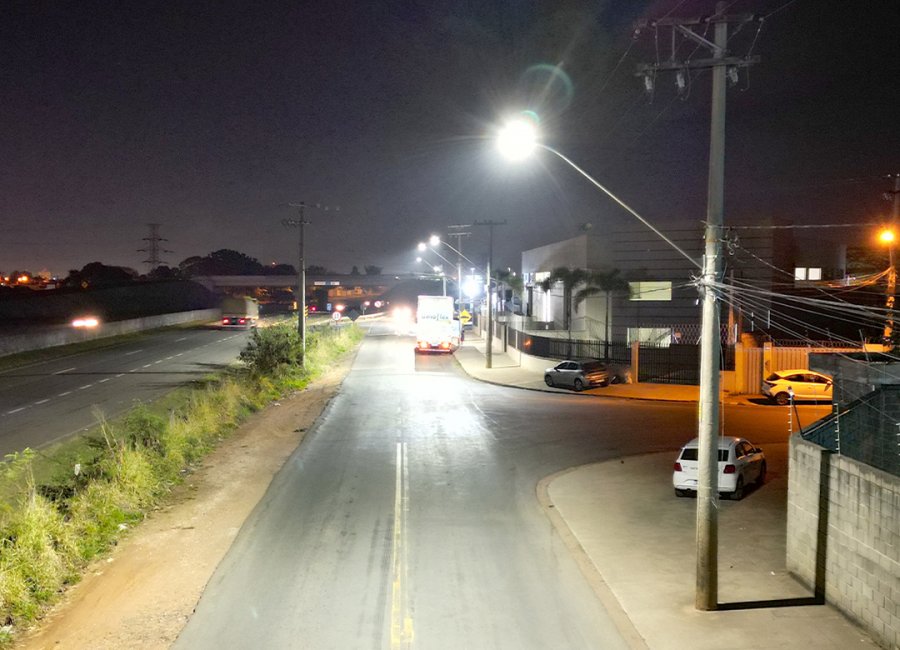 Distrito Industrial João Batista Caruso começa a receber novas luminárias em LED 