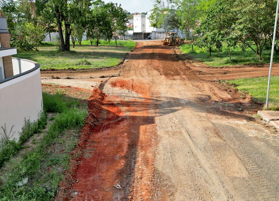 Cinco vias são preparadas para receber infraestrutura no Jardim São Luiz