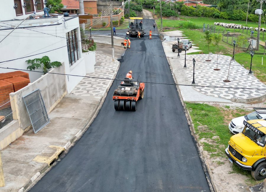 Iniciado novo pacote de recapeamento que irá contemplar mais cinco vias de Mogi Guaçu 