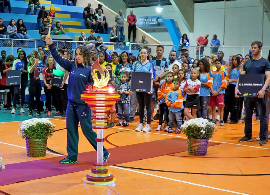 Cerimônia de abertura será na quarta-feira, no Furno, e 12 equipes vão disputar o título