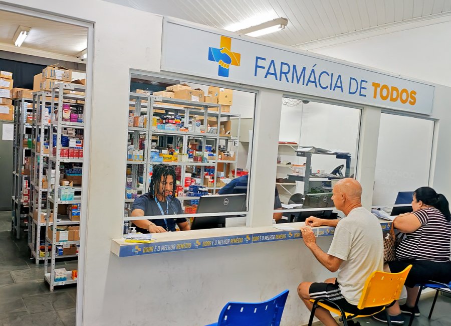 Farmácia de Todos completa quatro anos com mais de 180 mil atendimentos e iniciativa se torna referência nacional
