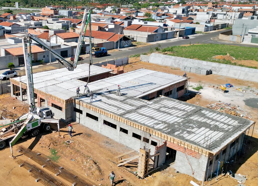 Obra da UBS do Jardim Imperial recebe concretagem da laje nesta terça-feira