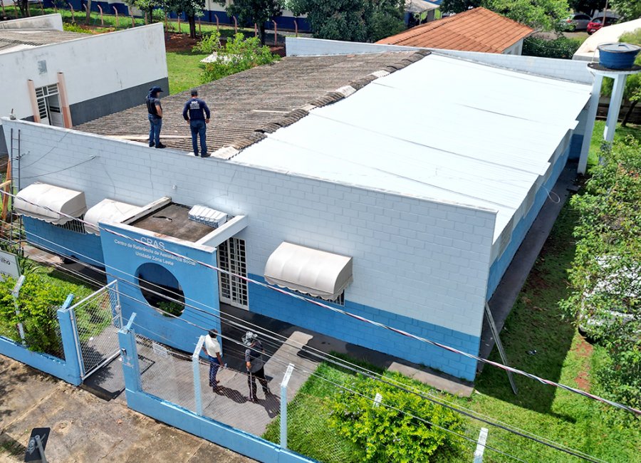 Prédio do CRAS Leste ganha telhas de galvalume e estrutura mais resistente