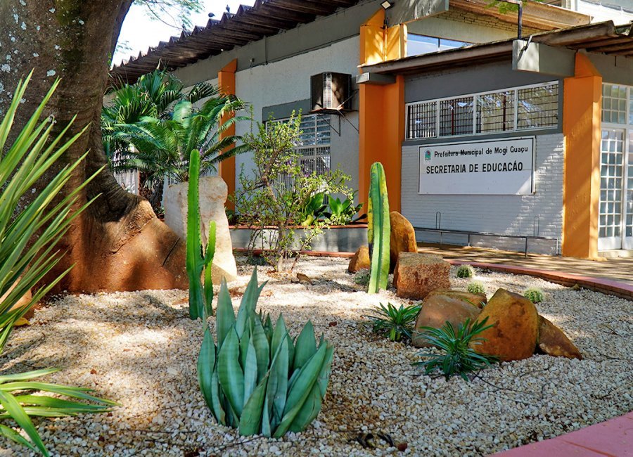 Educação vai realizar inscrições para seleção de professores efetivos para escolas de tempo integral em 2026