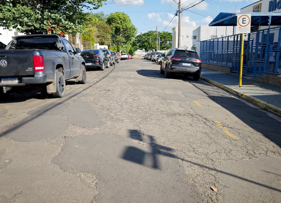 Rua Afonso Pessine será interditada nesta quinta-feira para serviços de recapeamento asfáltico 