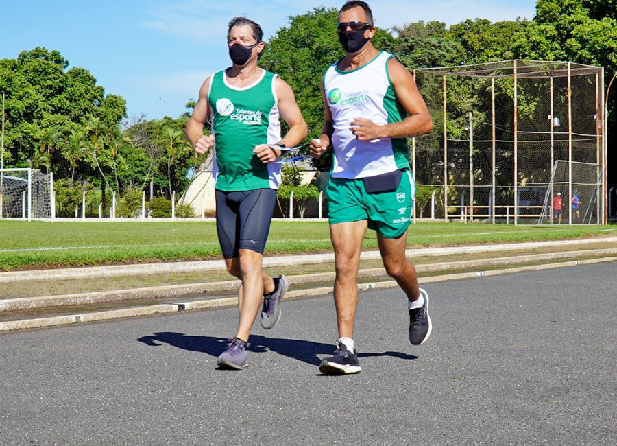 Guaçuano com deficiência visual competirá na 96ª Corrida de São Silvestre