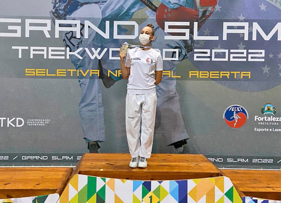 Guaçuana é convocada para a seleção brasileira juvenil de taekwondo