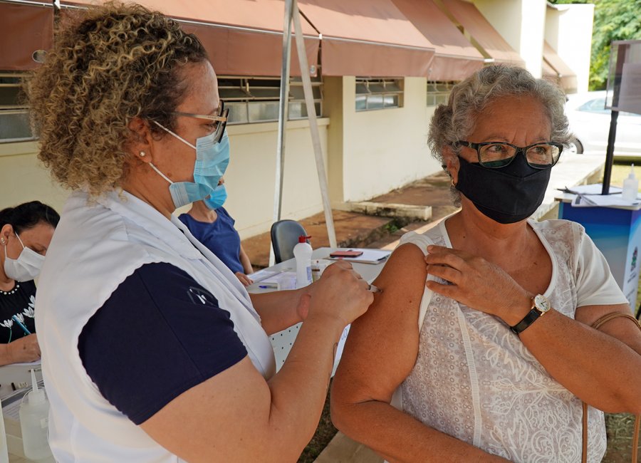 Mogi Guaçu abre novo agendamento para vacinação de idosos com mais de 60 anos