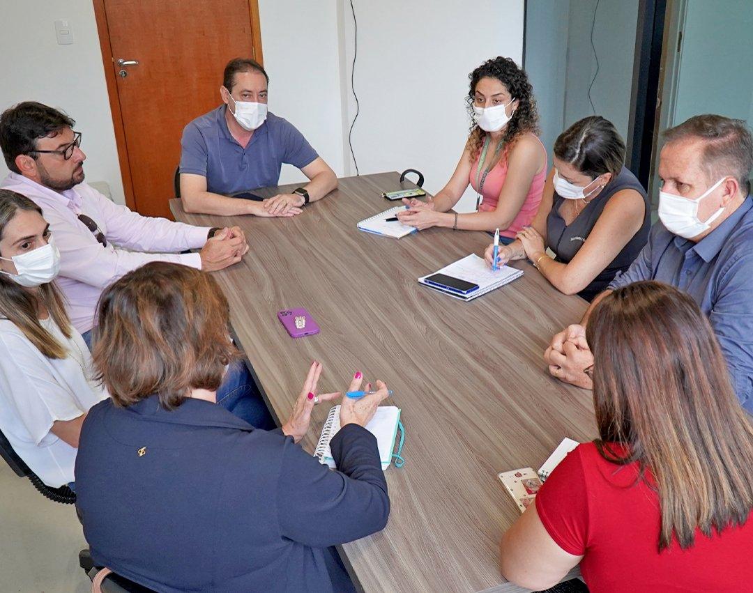 Implantação do Hospital Escola no Hospital Municipal Dr. Tabajara Ramos começa a ser discutida