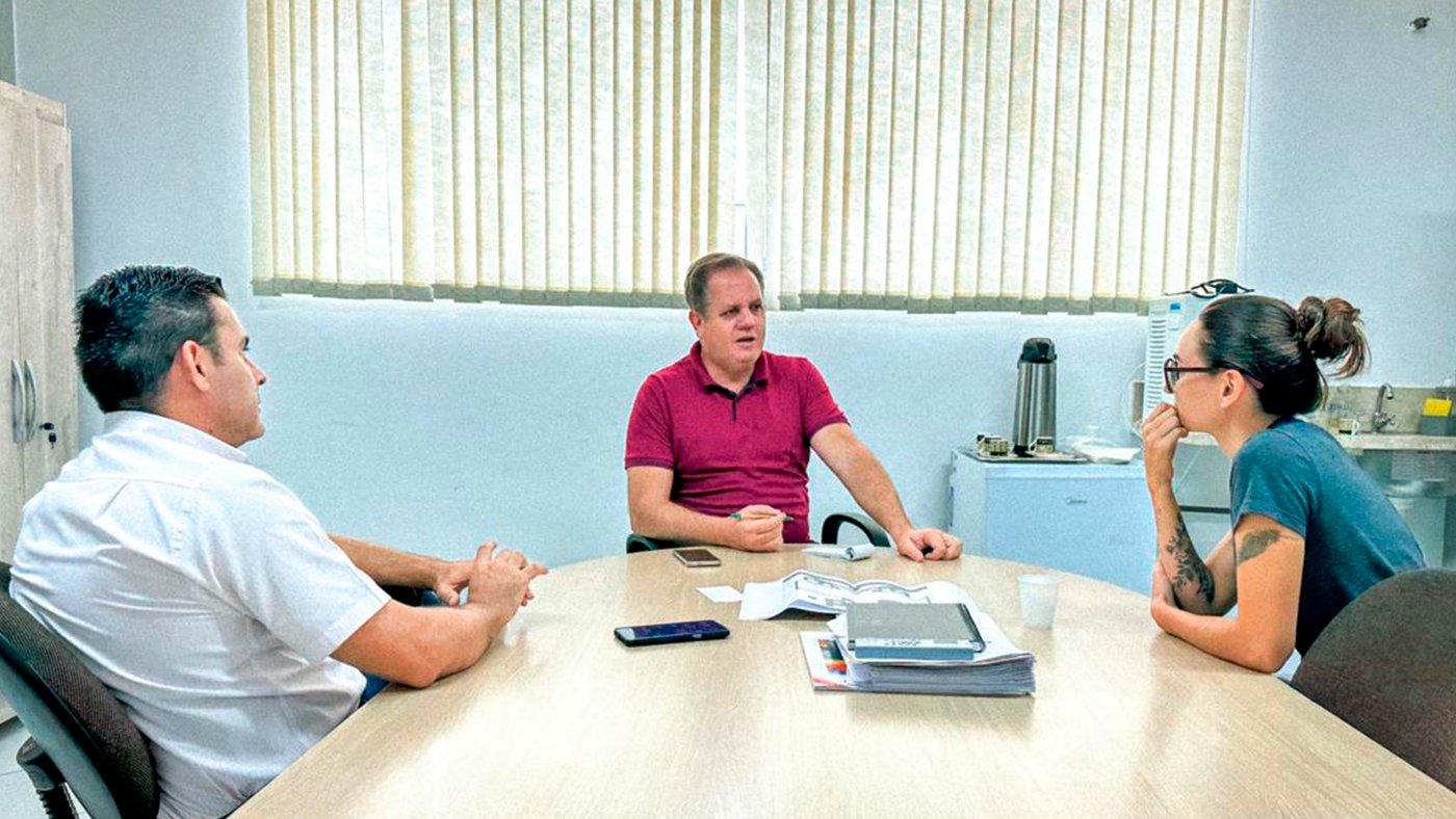 Secretarias Municipais e SAMAE discutem com IBGE formas para melhorar índice de pesquisa local