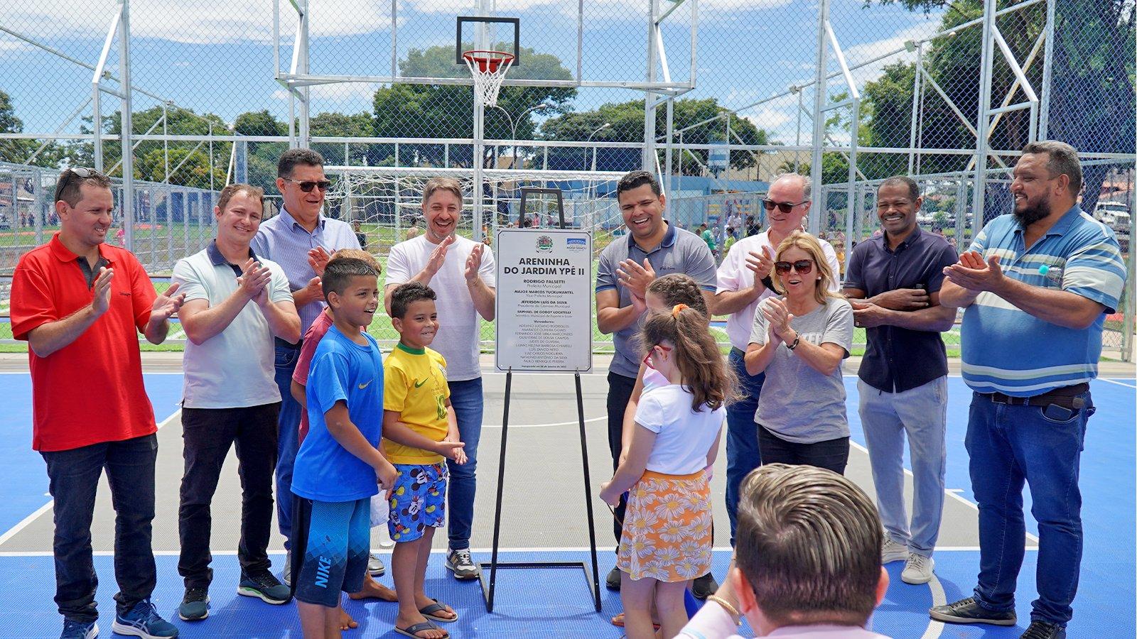 Areninha Esportiva é inaugurada e beneficia moradores da região do Ypê II