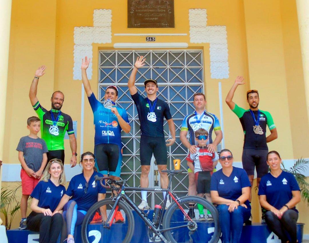 Equipe conquista quatro pódios na 62ª Prova Ciclística de Poços de Caldas