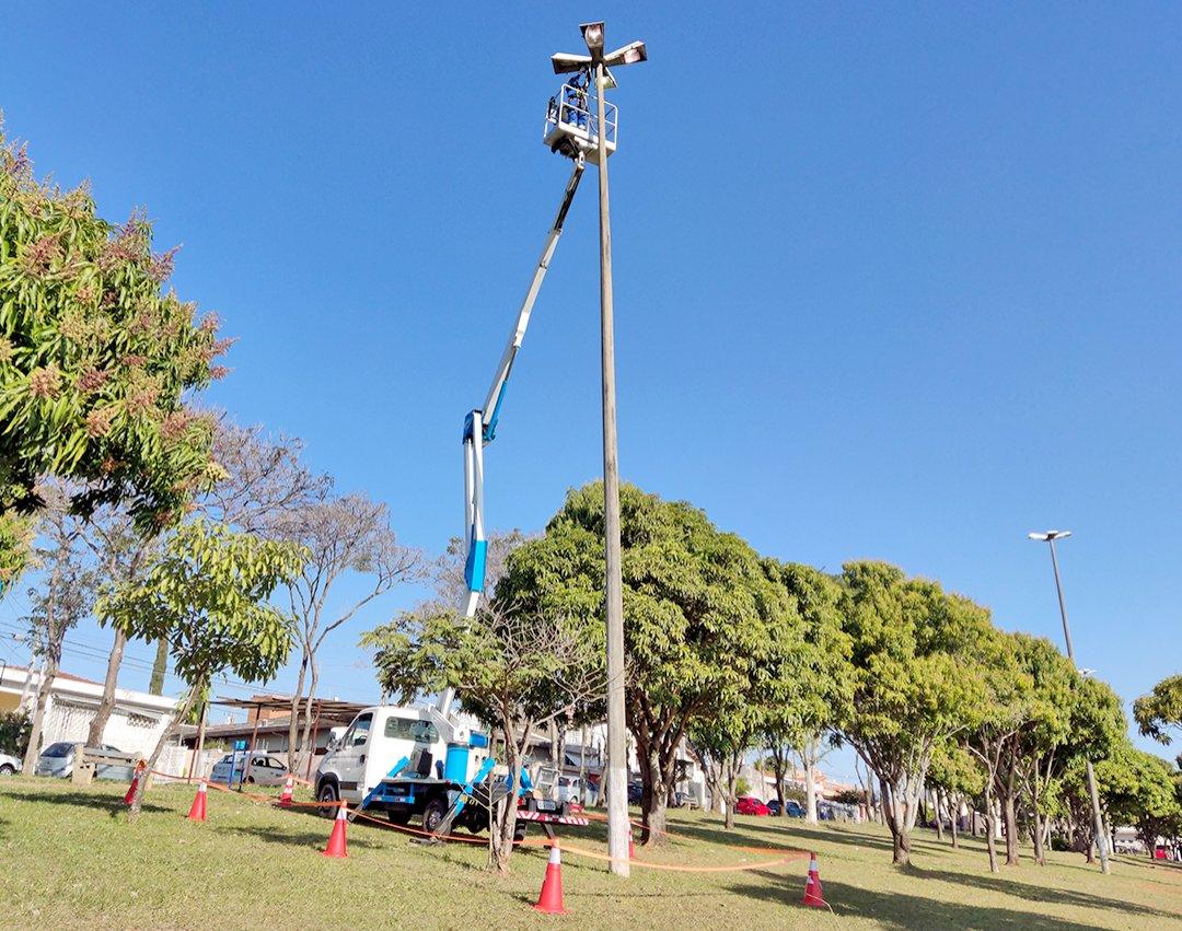 Reparos na iluminação pública geram mais de 1.200 atendimentos em menos de dois meses de 2023