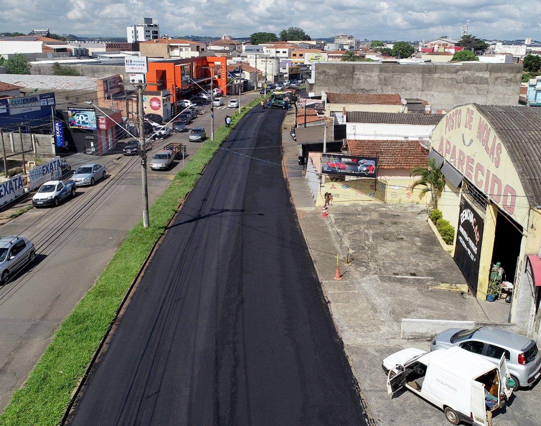 Avenida Bandeirantes recebe quase um quilômetro de recapeamento asfáltico