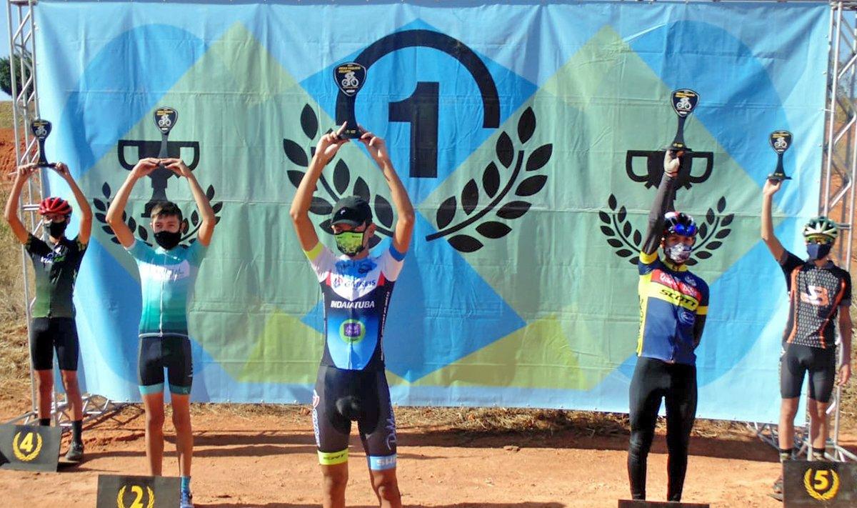 Ciclismo guaçuano conquista nove pódios em competição disputada em São João da Boa Vista