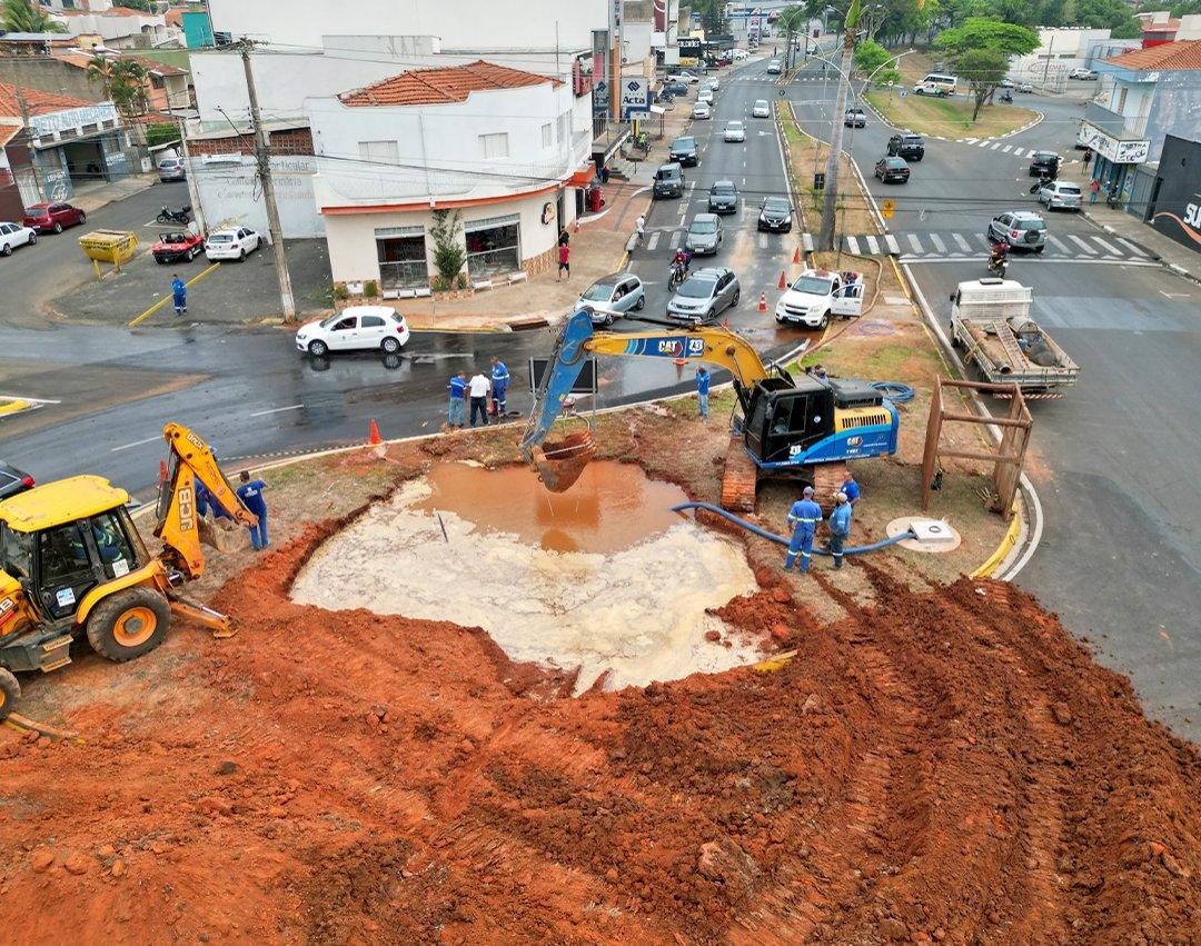 SAMAE executa reparo no emissário de esgoto na Avenida dos Trabalhadores