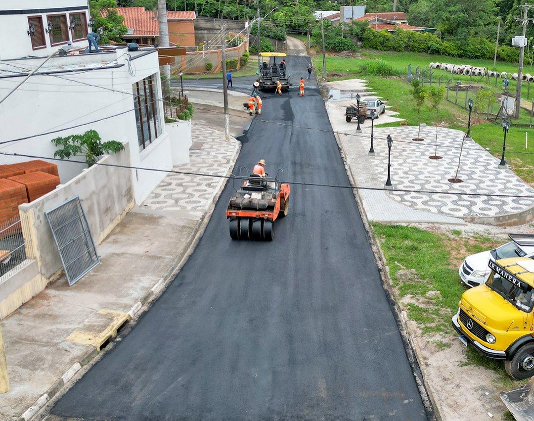Iniciado novo pacote de recapeamento que irá contemplar mais cinco vias de Mogi Guaçu 