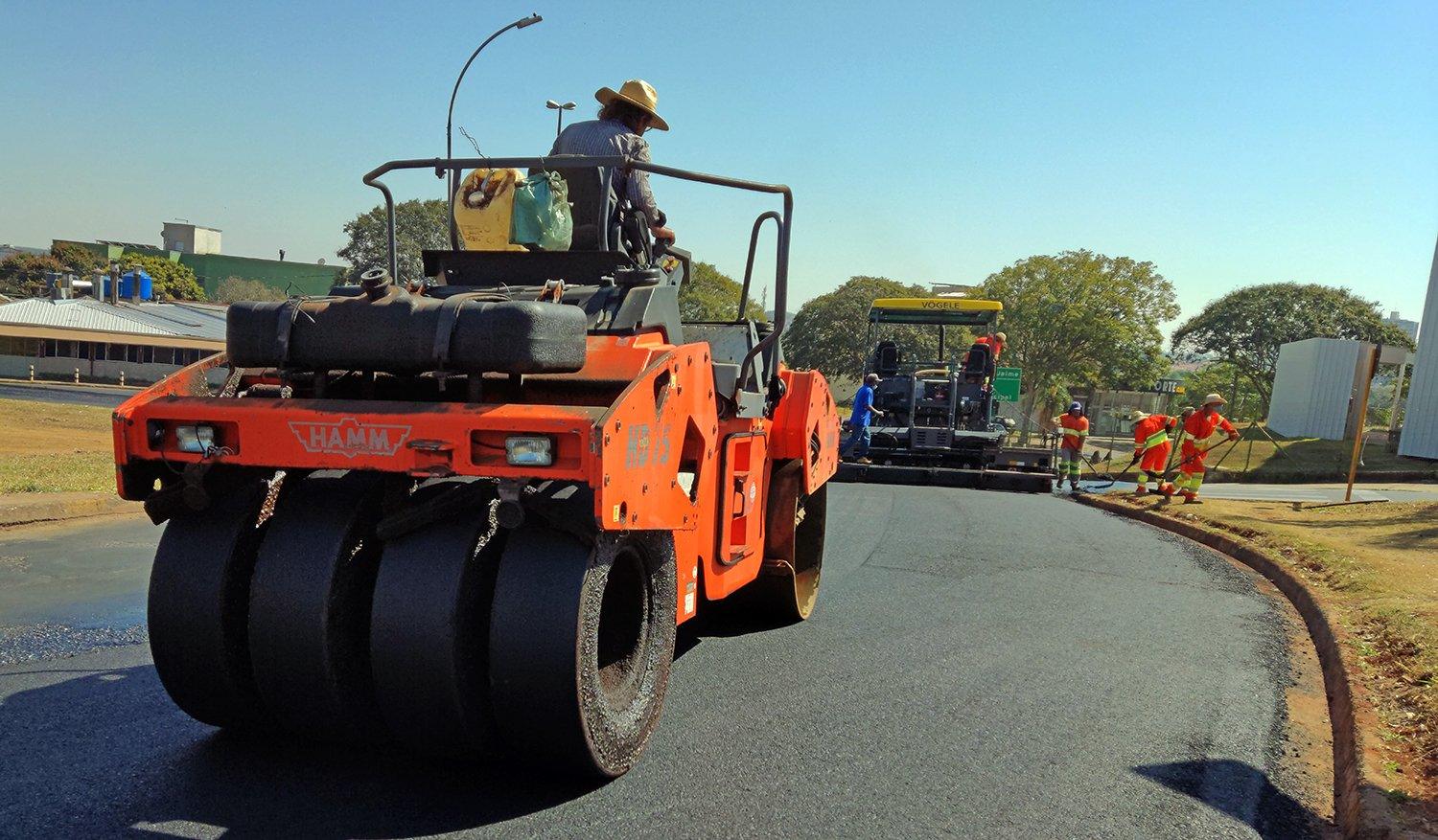 Prefeitura conclui essa semana obras de recapeamento asfáltico em três vias de Mogi Guaçu