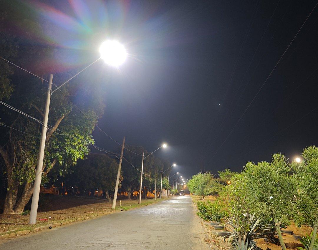 Prefeitura conclui instalação de nova iluminação em LED de nove postes na Avenida Pedro Risseto