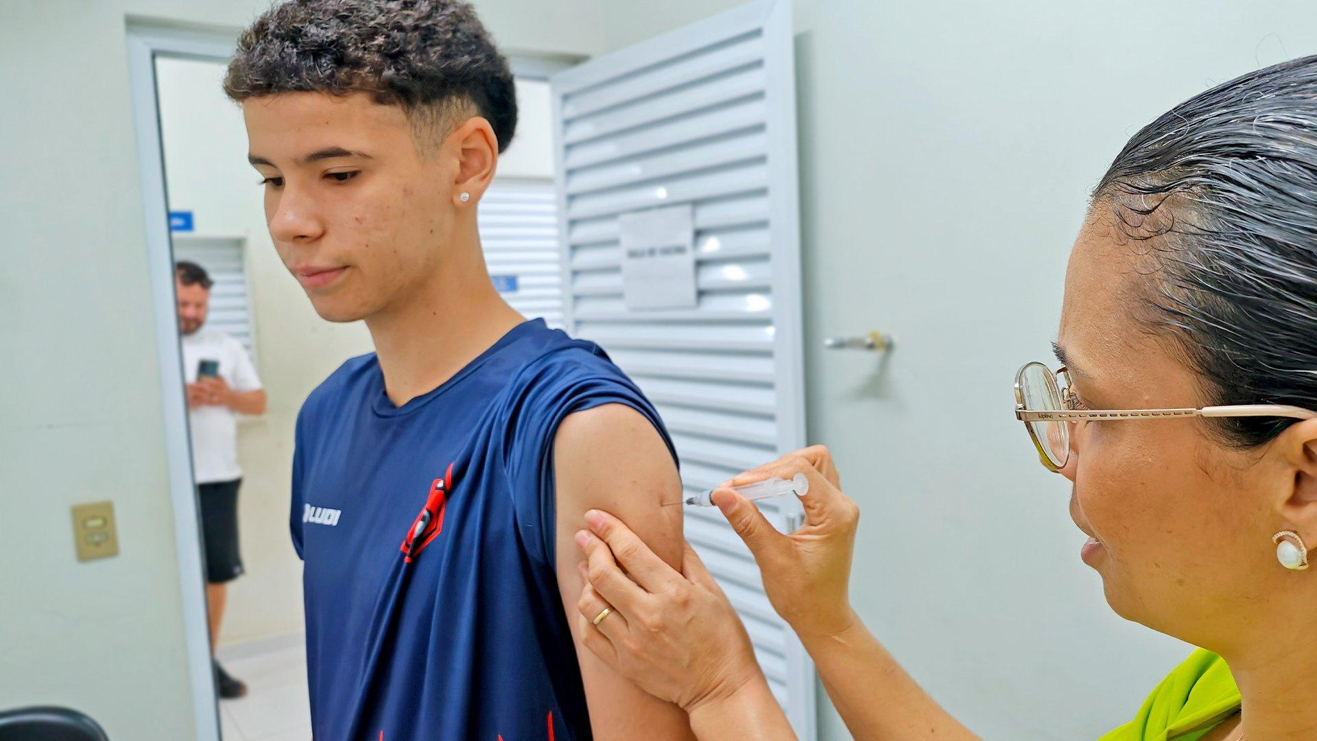Mogi Guaçu aplica quase quatro mil doses durante a Campanha de Multivacinação