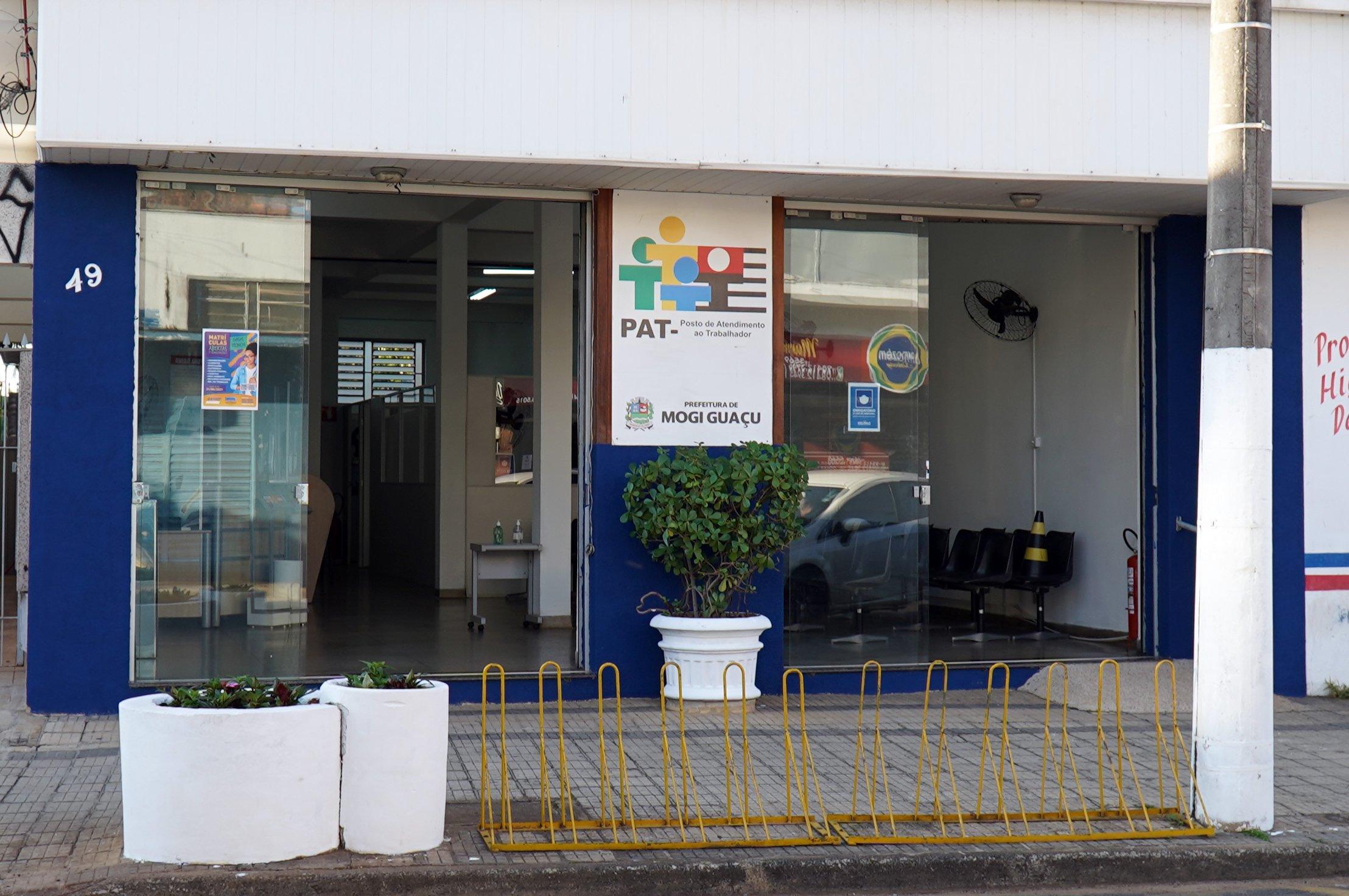 PAT oferece mais de 50 vagas nesta segunda-feira incluindo para rede de supermercado