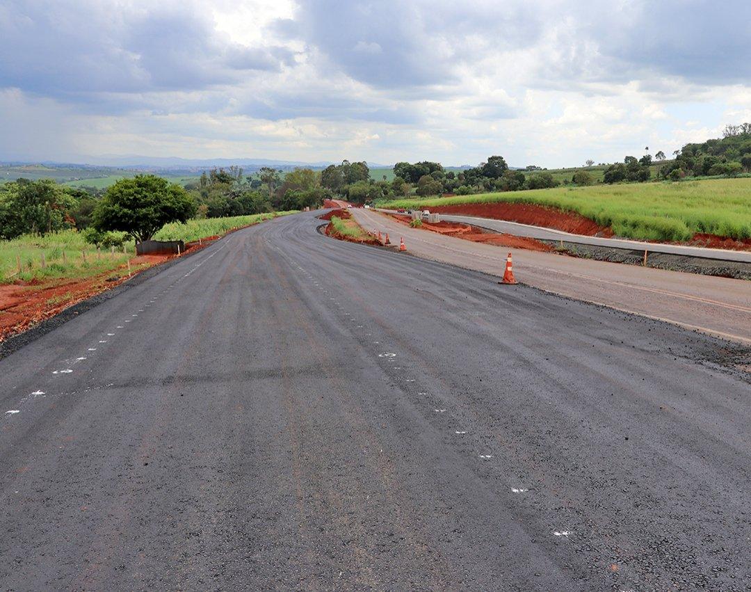 Obras em vicinal que liga Guaçu a Itapira podem ser concluídas antes do prazo