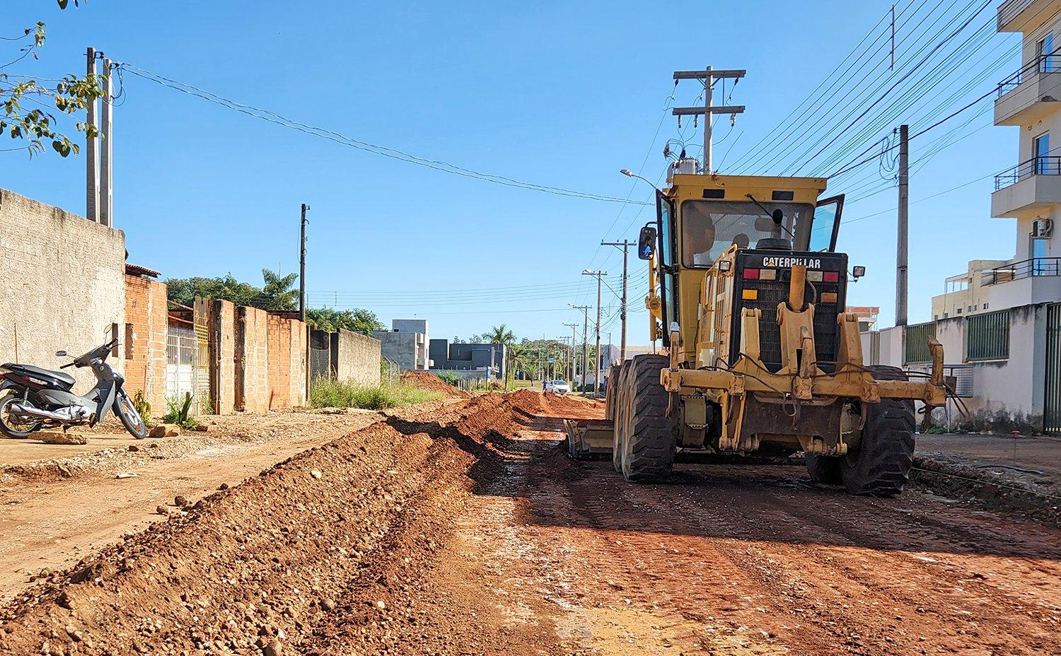 Pedido antigo de moradores, ruas do Guaçu Parque Real terão asfalto novo