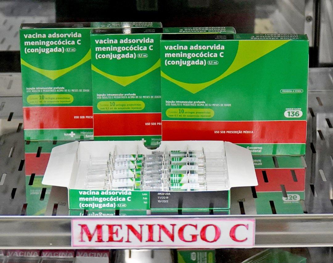 Vacinação contra a meningite C para profissionais da Saúde começa no dia 12 de setembro