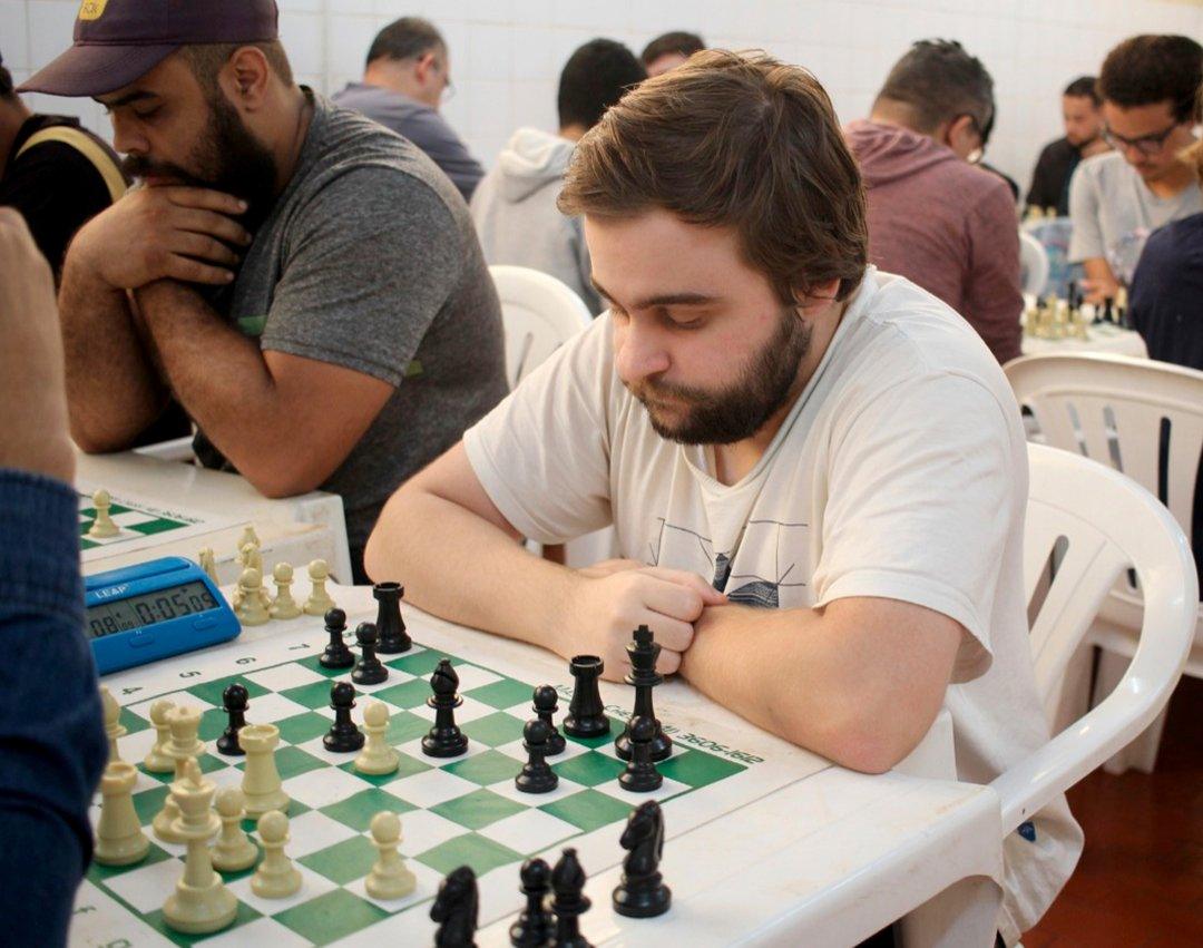 Enxadrista guaçuano fica na 3ª colocação em etapa de Xadrez Relâmpago
