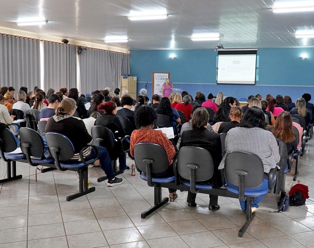 Central do Cadastro Único promove encontro com OSCs e servidores de Secretarias Municipais