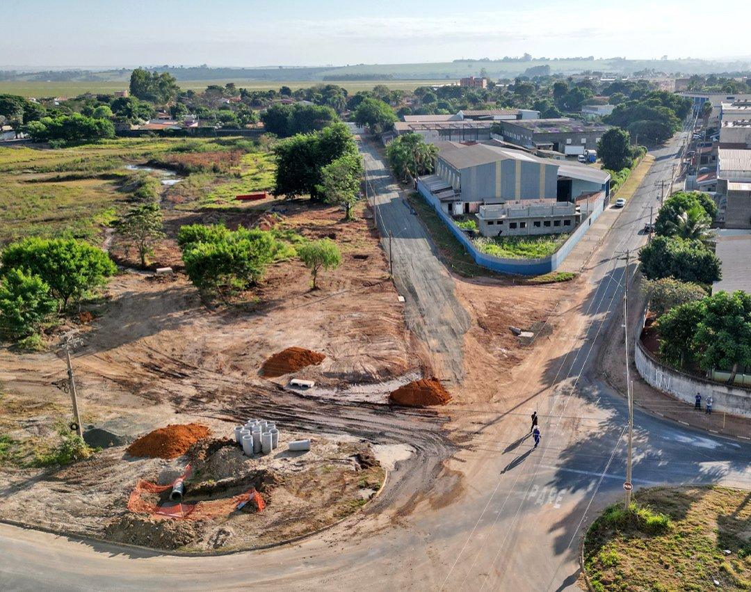Prefeitura inicia infraestrutura de quatro vias do Distrito Industrial Caruso e local terá 100% das ruas pavimentadas