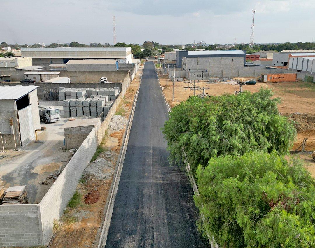 Distrito Industrial Caruso passa a ter 100% de ruas pavimentadas 