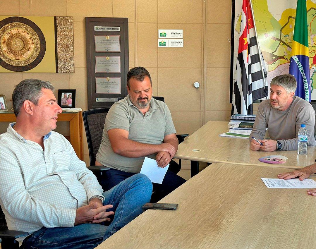 Rodrigo Falsetti assina retomada das obras da Unidade de Saúde do Ypê Amarelo