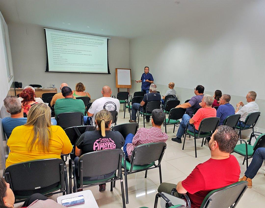 Turismo: seis eixos começam a ser debatidos pelos participantes da Oficina de Planejamento Participativo 