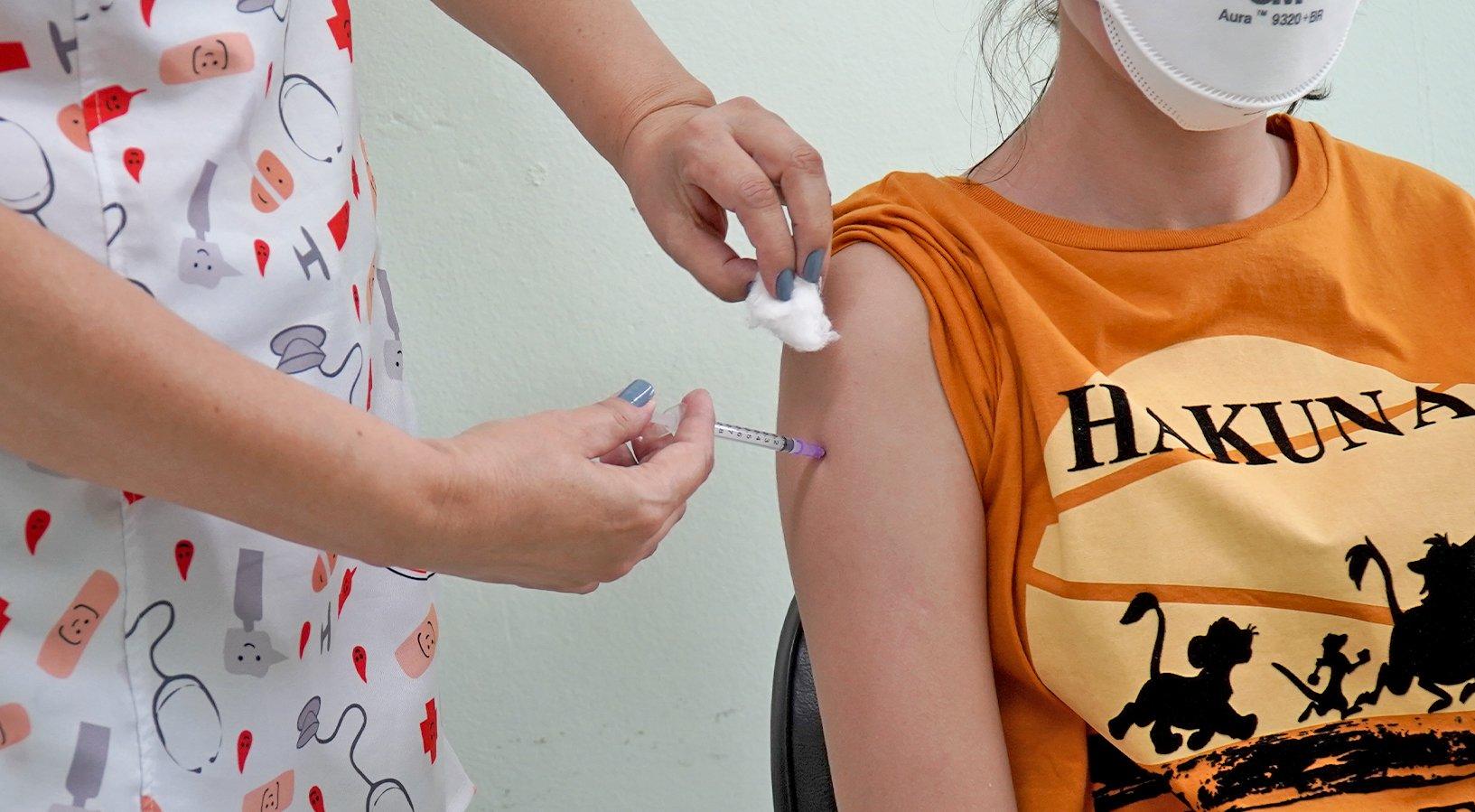 Saúde amplia público e realiza novo agendamento de vacina para crianças